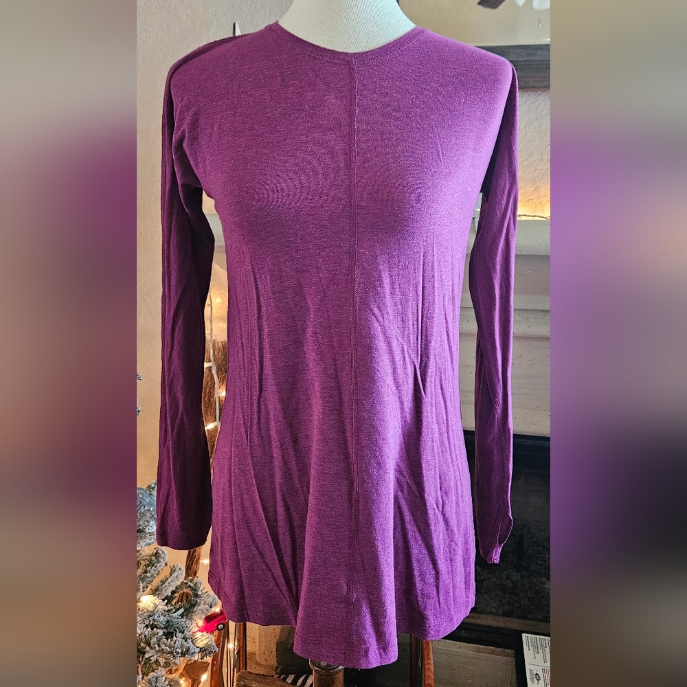 Lululemon Purple Heathered Long Sleeve Top No Size 💜 thumb holes